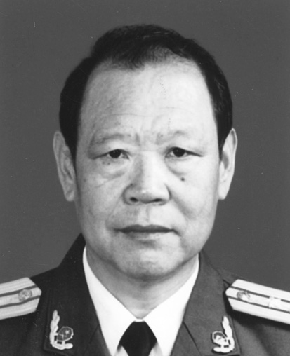 殷德江