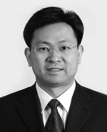 周启垠