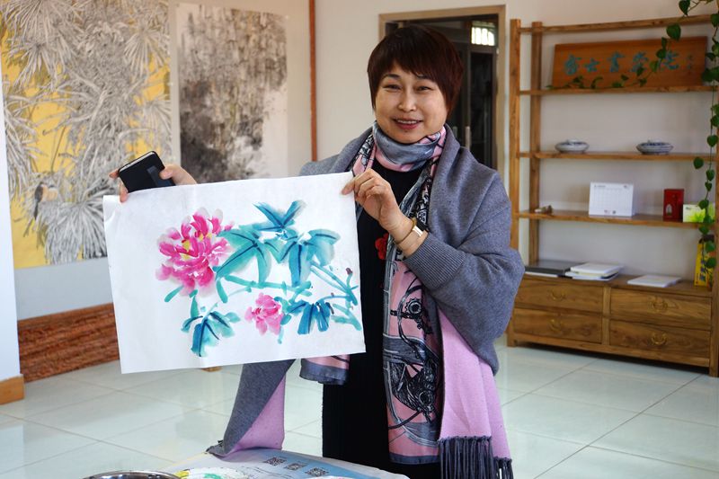 插图4：女职工作品展示