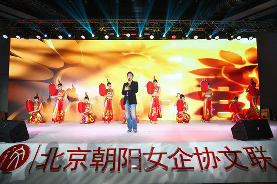 5著名歌唱家蔡国庆现场演唱了《365个祝福》 5著名歌唱家蔡国庆现场演唱了《365个祝福》