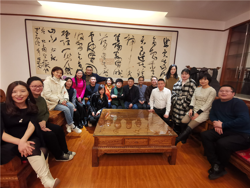 到会人员合影