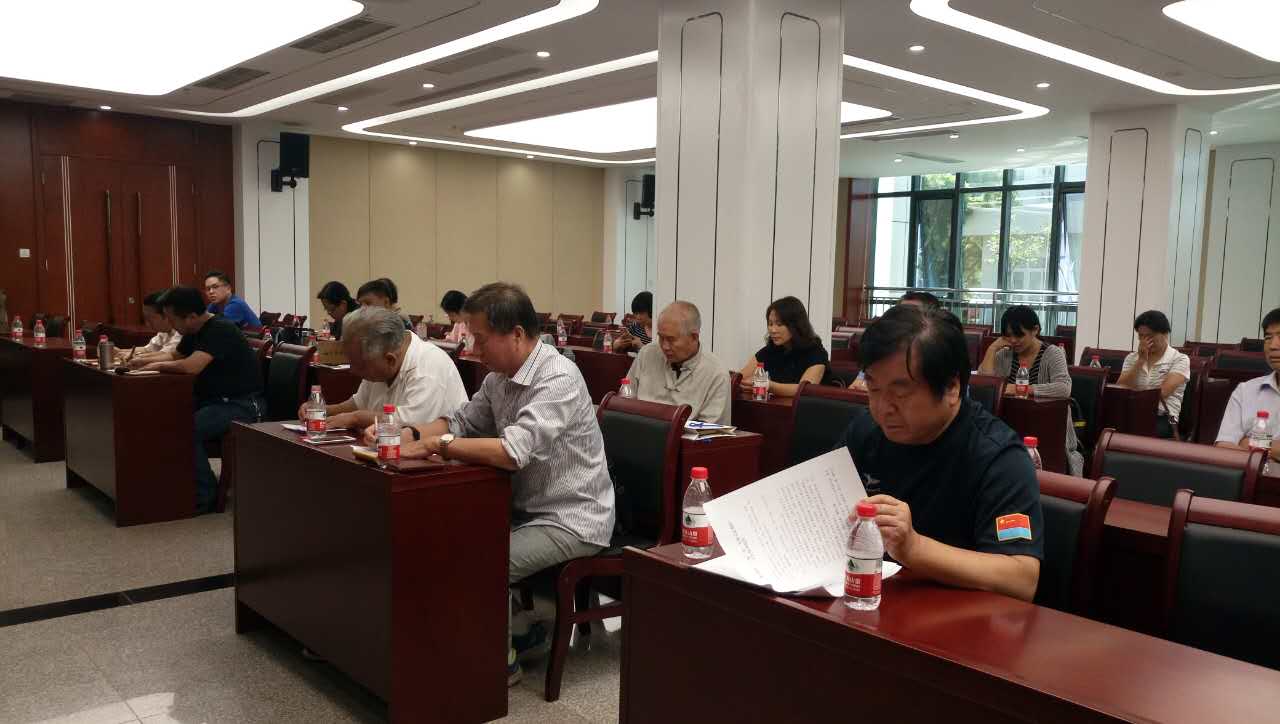 现场与会人员 现场与会人员